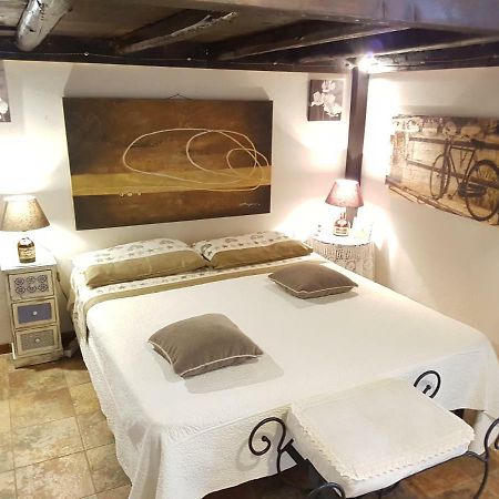 " Sicilian Cottage " Apartment Old Historic Center Palermo Exterior photo