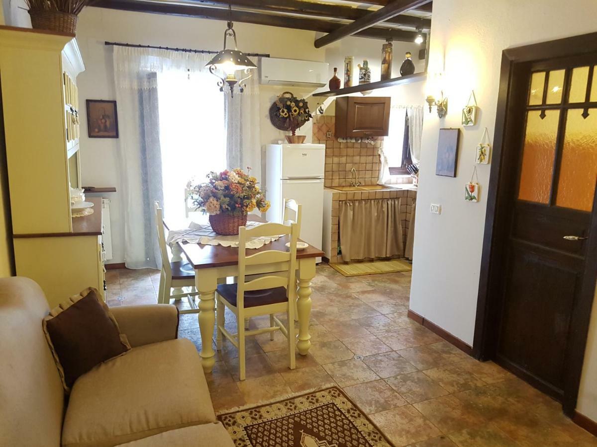" Sicilian Cottage " Apartment Old Historic Center Palermo Exterior photo